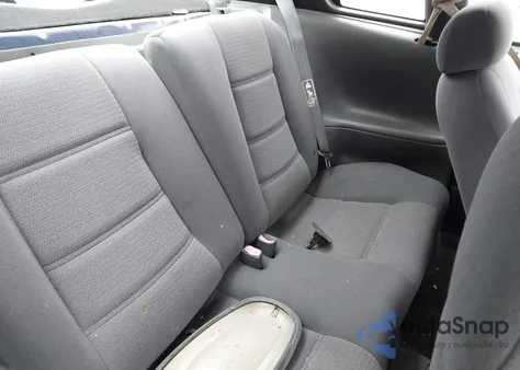 2002 Ford Mustang z USA, uszkodzony, nr VIN 1FAFP404X2F230098